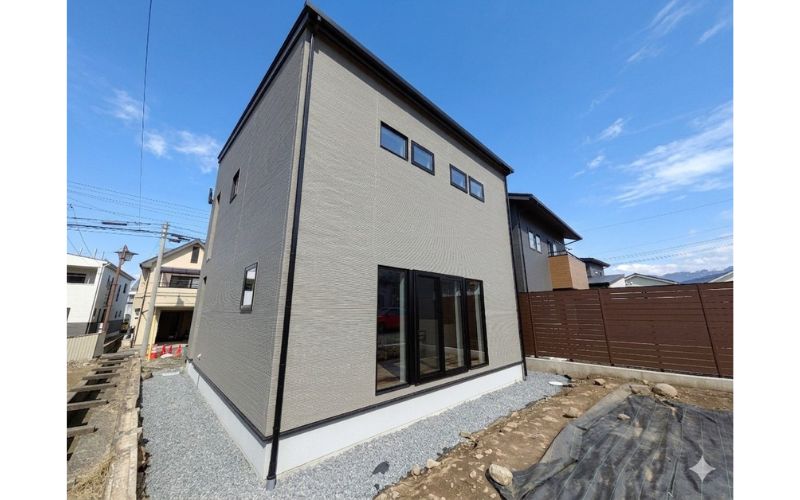FB TOWN 須坂新町 A号棟